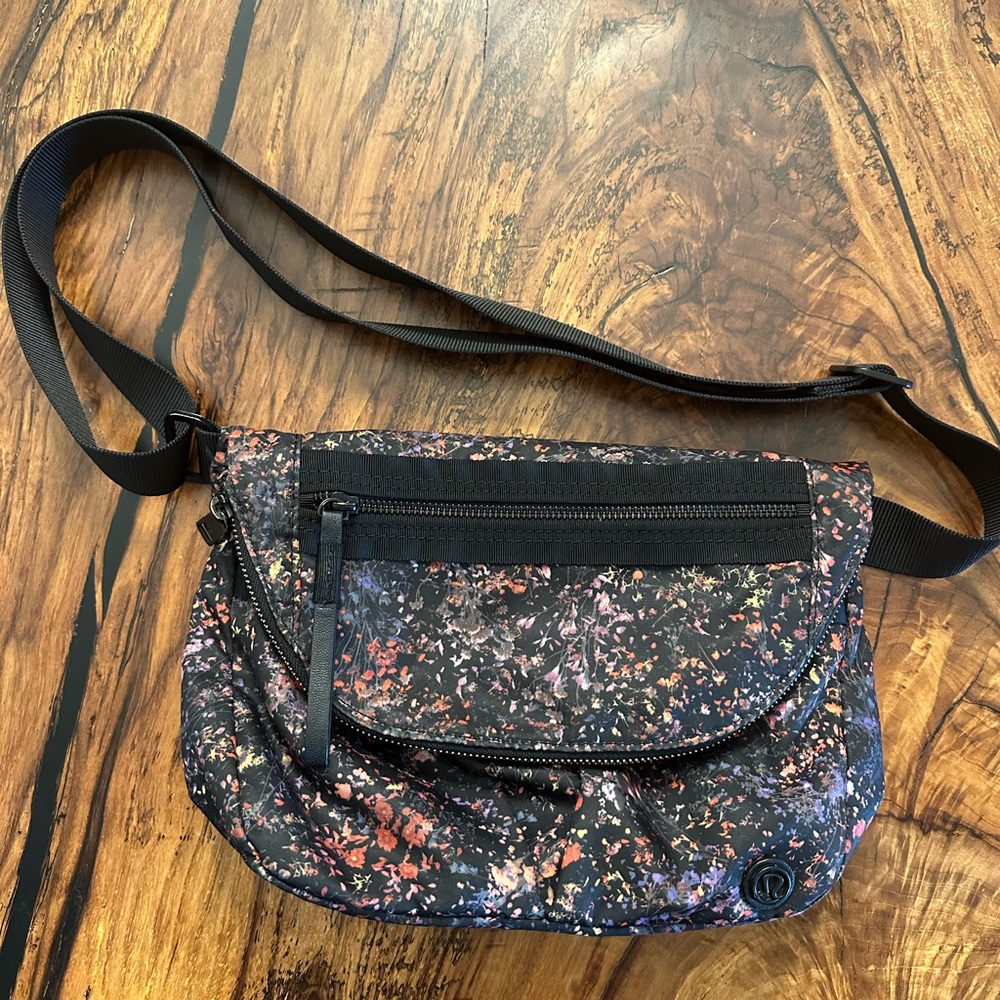Used Lululemon bag.